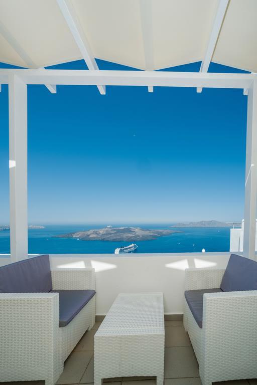 Corrado Caldera Apartments Fira  Room photo