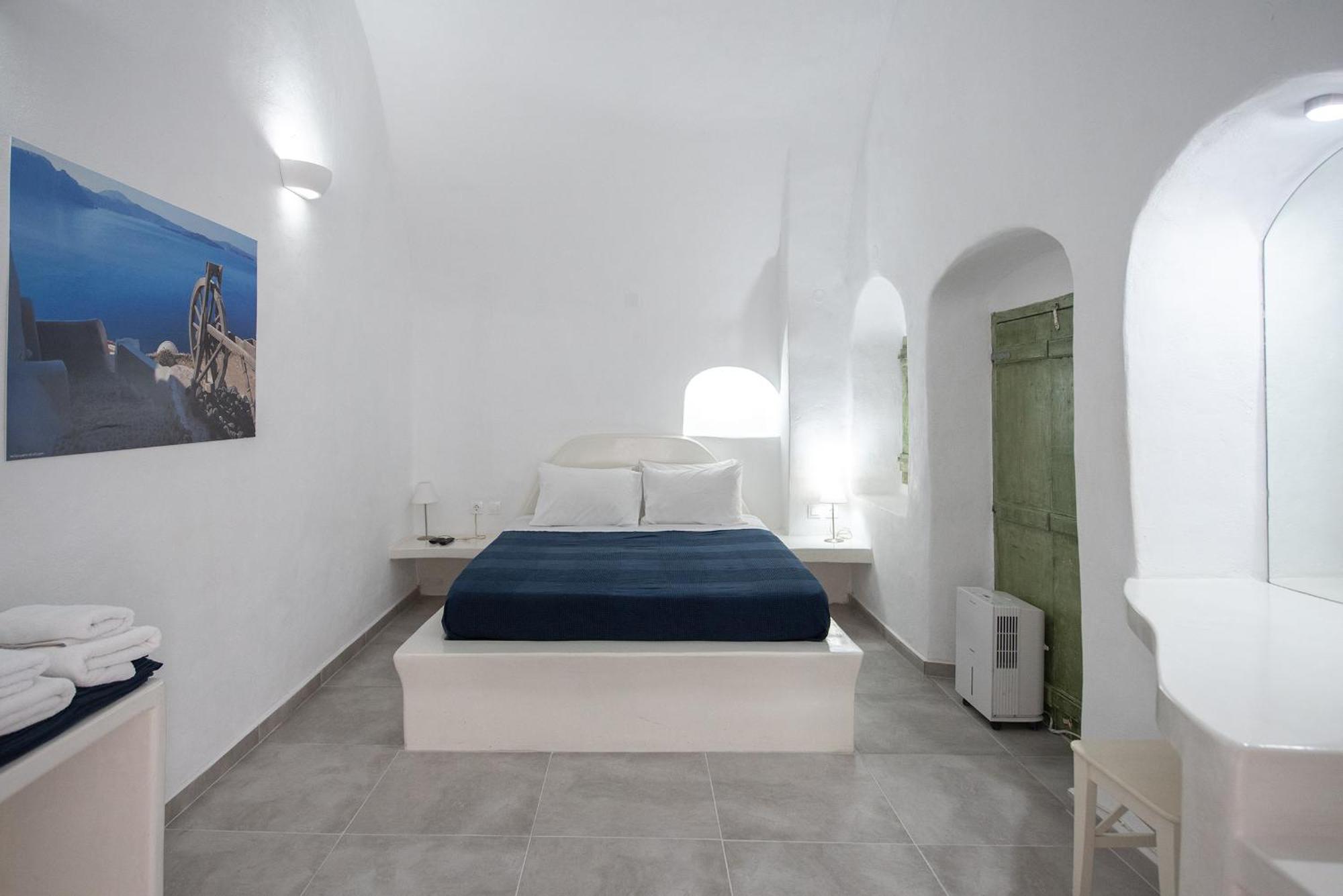 Corrado Caldera Apartments Fira  Exterior photo