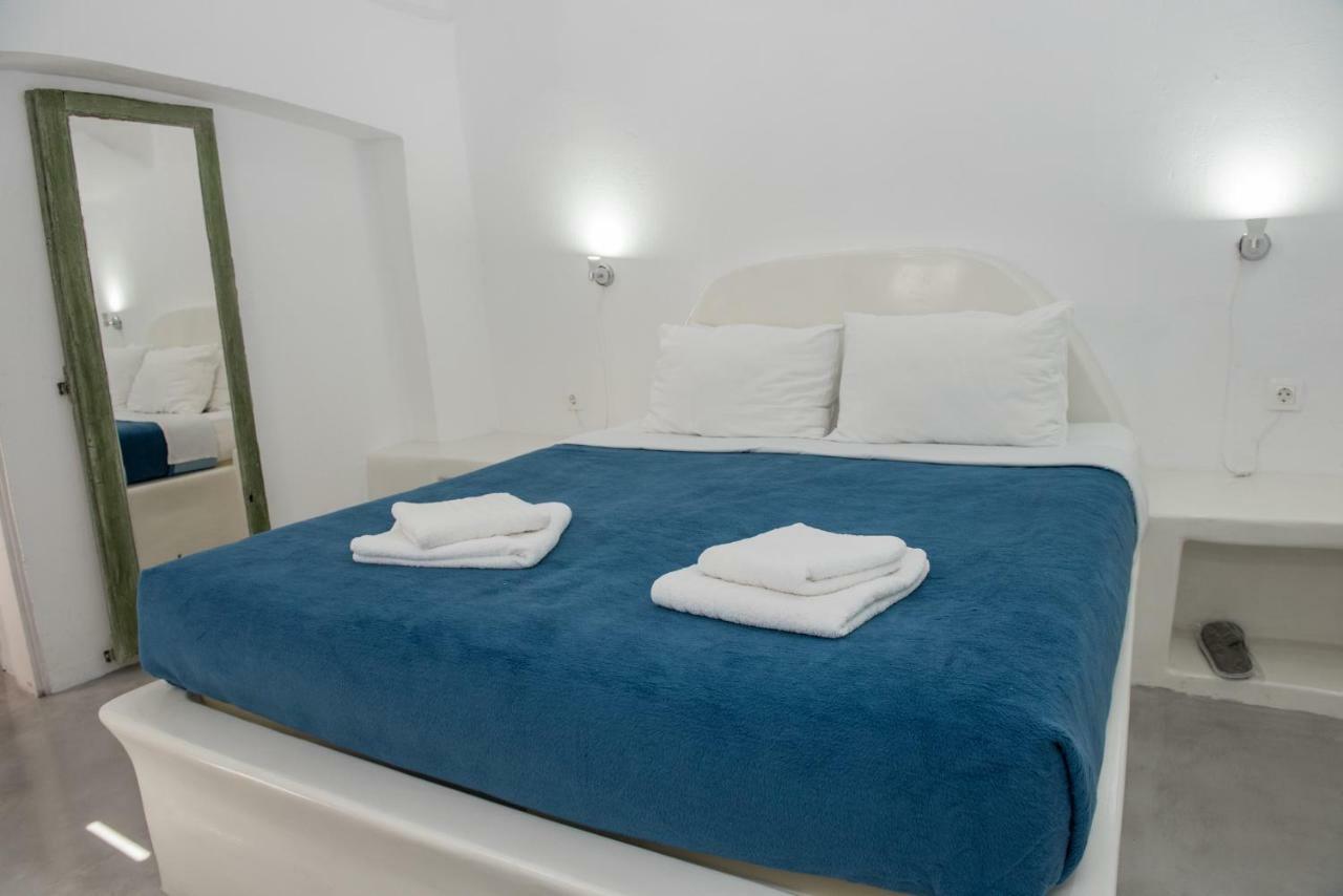 Corrado Caldera Apartments Fira  Exterior photo